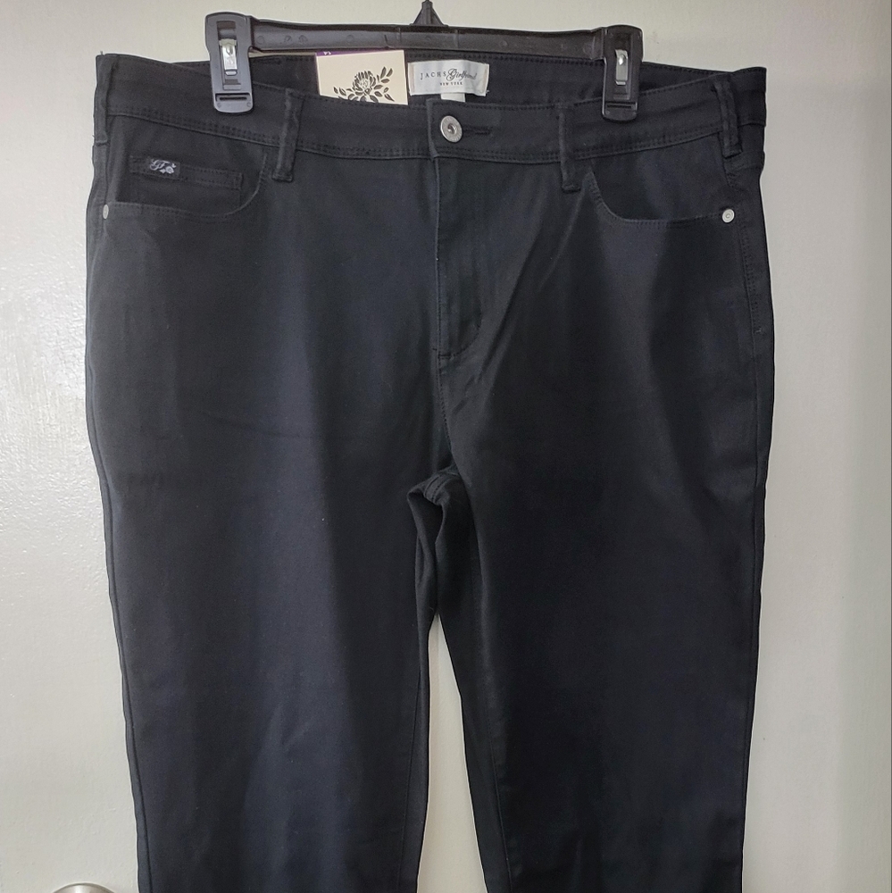 Jachs Girlfriend New York Black Straight Leg Ankle Pants